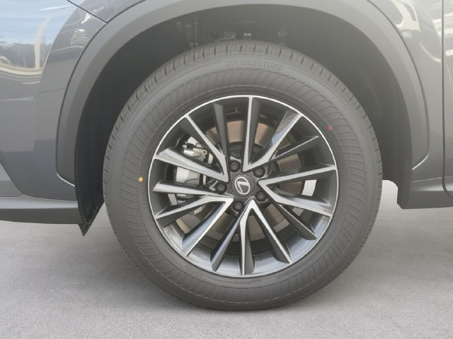 New 2026 Lexus NX 350h AWD w/ Accessory Package (Z1) image 11