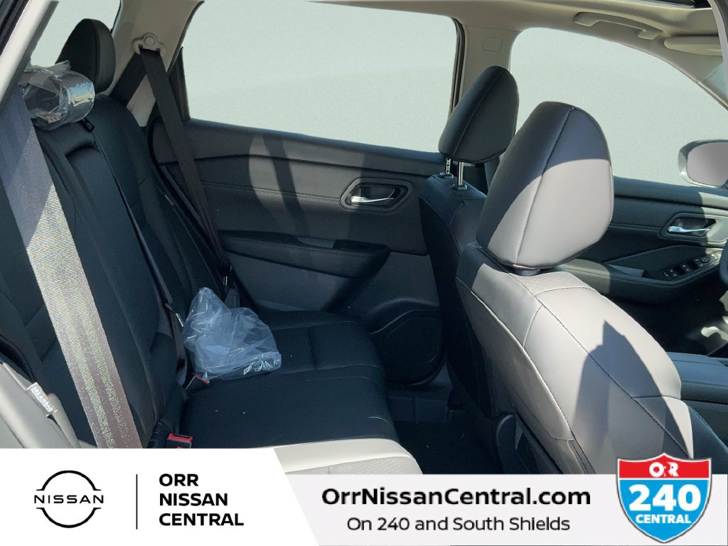 New 2026 Nissan Rogue Dark Armor FWD image 12
