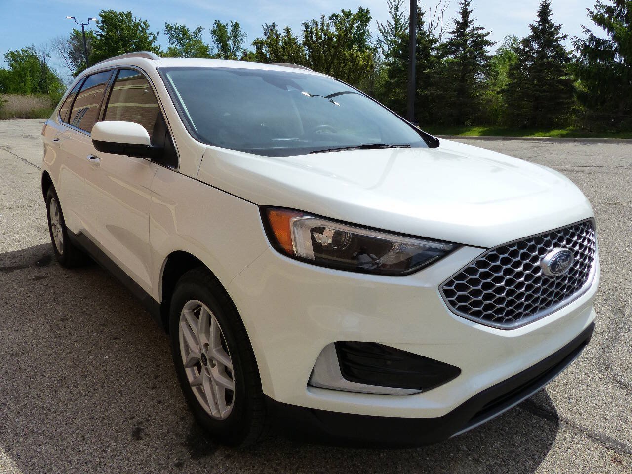Used 2023 Ford Edge SEL AWD/4WD image 13