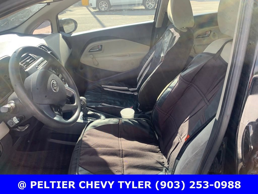 Used 2013 Kia Rio LX FWD image 12