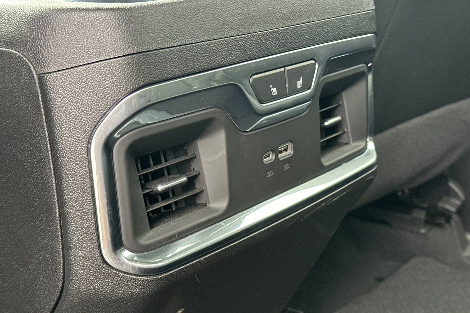 Used 2024 GMC Sierra 1500 Denali w/ Technology Package image 43