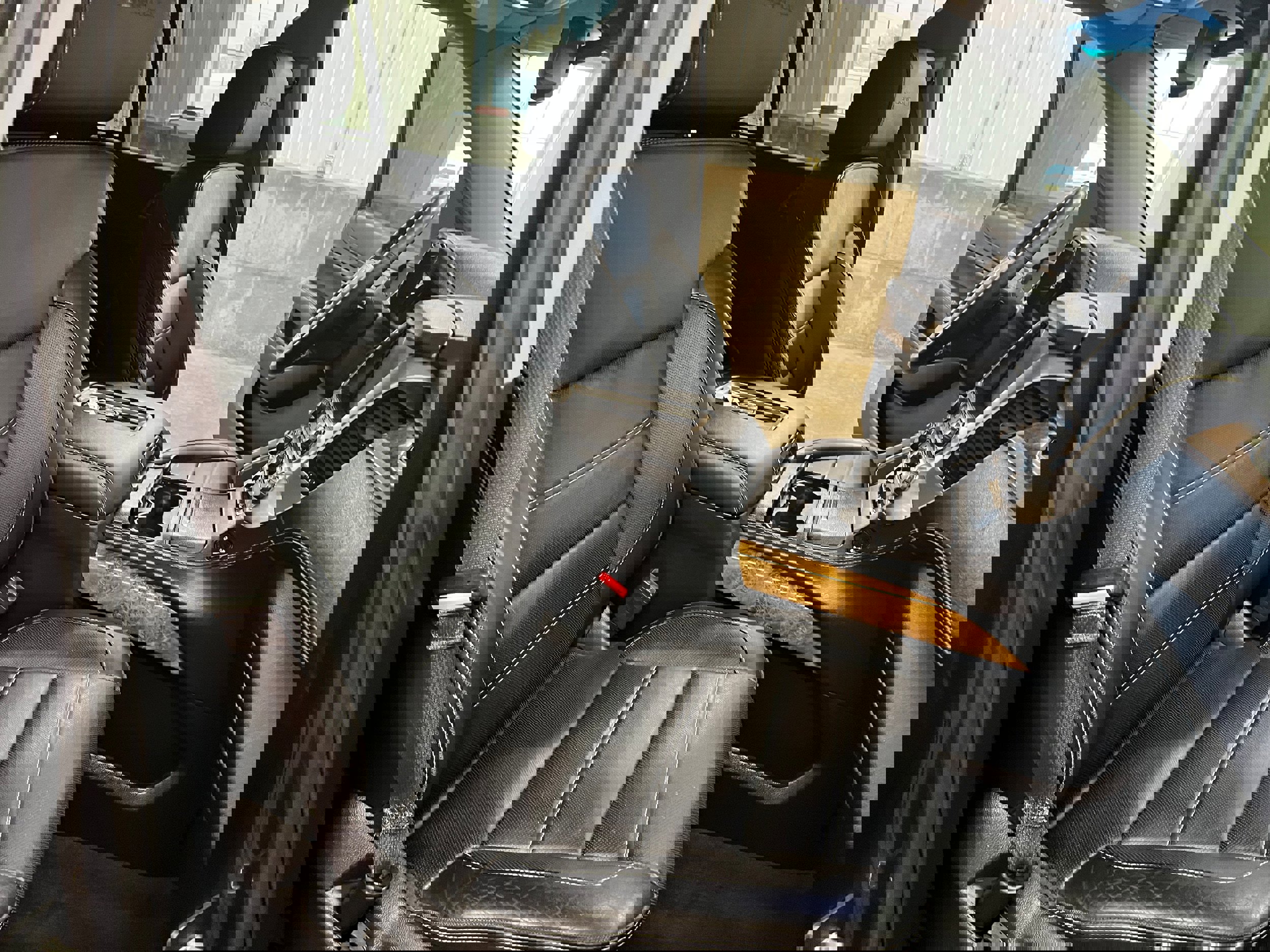 Used 2015 GMC Yukon Denali w/ Touring Package image 18