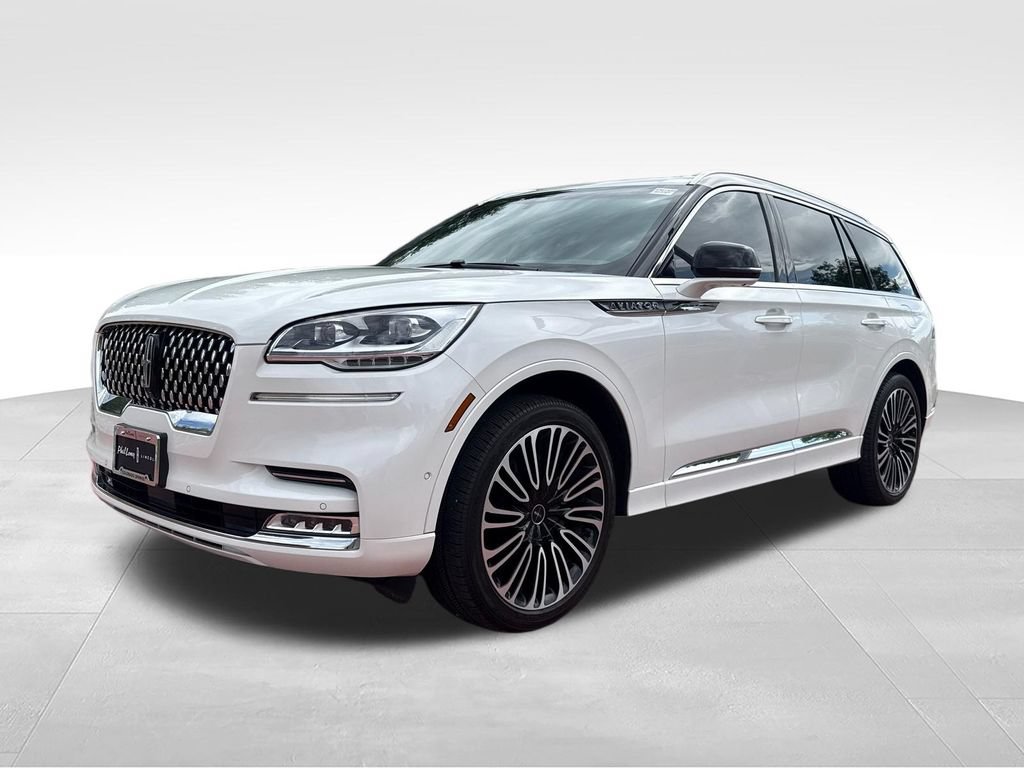 Certified 2023 Lincoln Aviator Black Label w/ Dynamic Handling Package AWD/4WD image 4