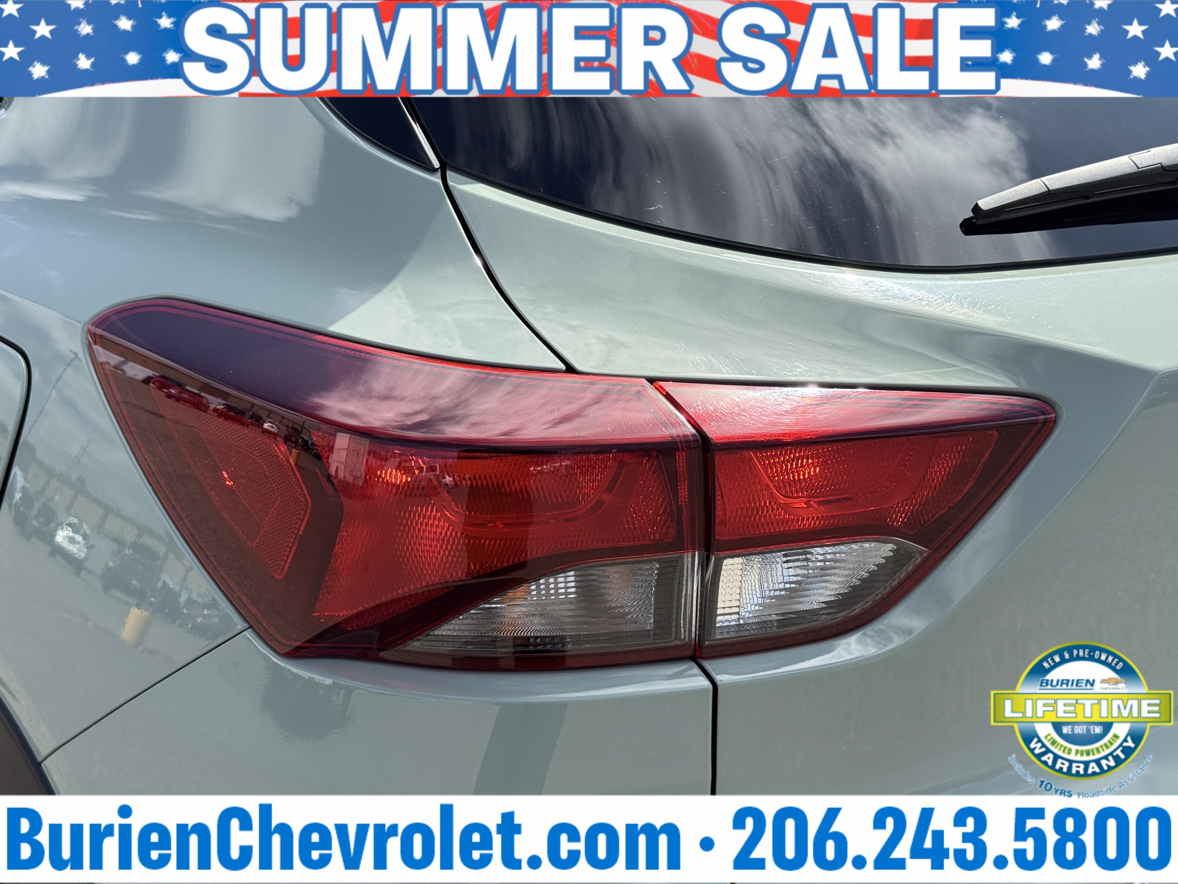 Used 2025 Chevrolet TrailBlazer LT AWD/4WD image 35