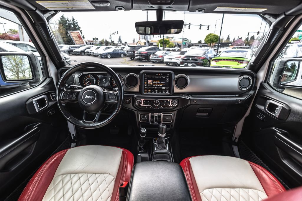 Used 2021 Jeep Gladiator Willys image 23