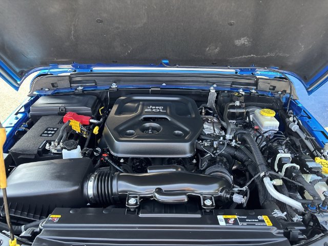 Used 2021 Jeep Wrangler Sport AWD/4WD image 24