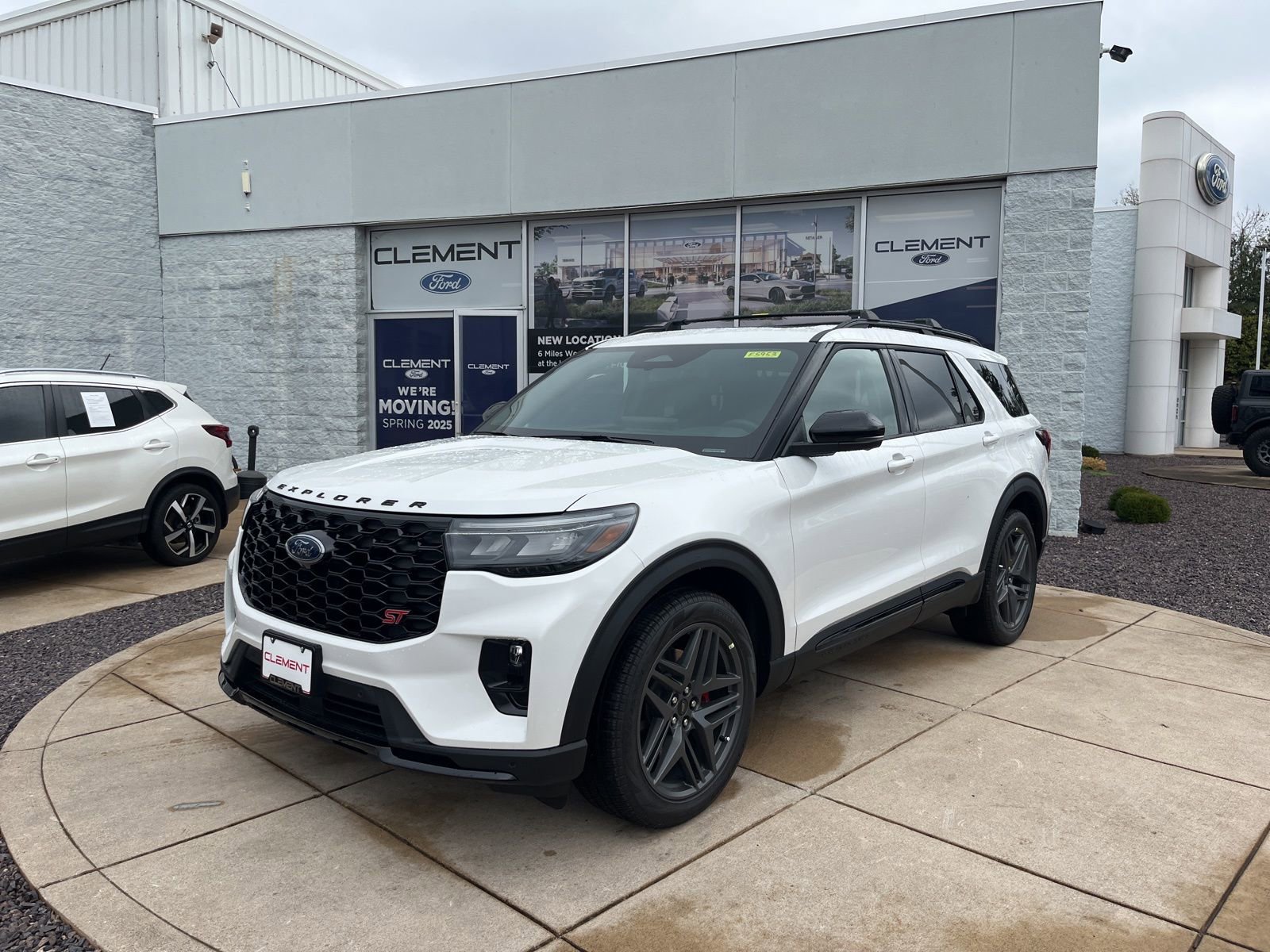 New 2026 Ford Explorer ST w/ Sun And Sound Package