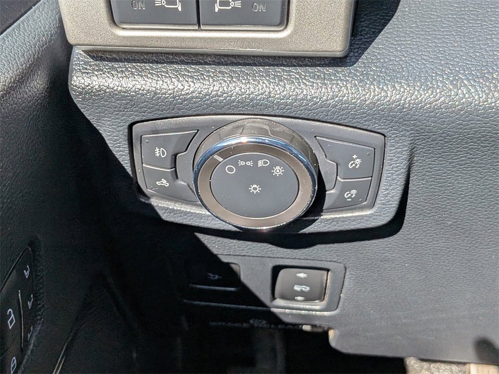 Used 2022 Ford F250 Lariat w/ Lariat Ultimate Package image 24