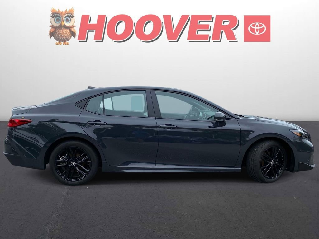 Used 2026 Toyota Camry SE FWD image 2