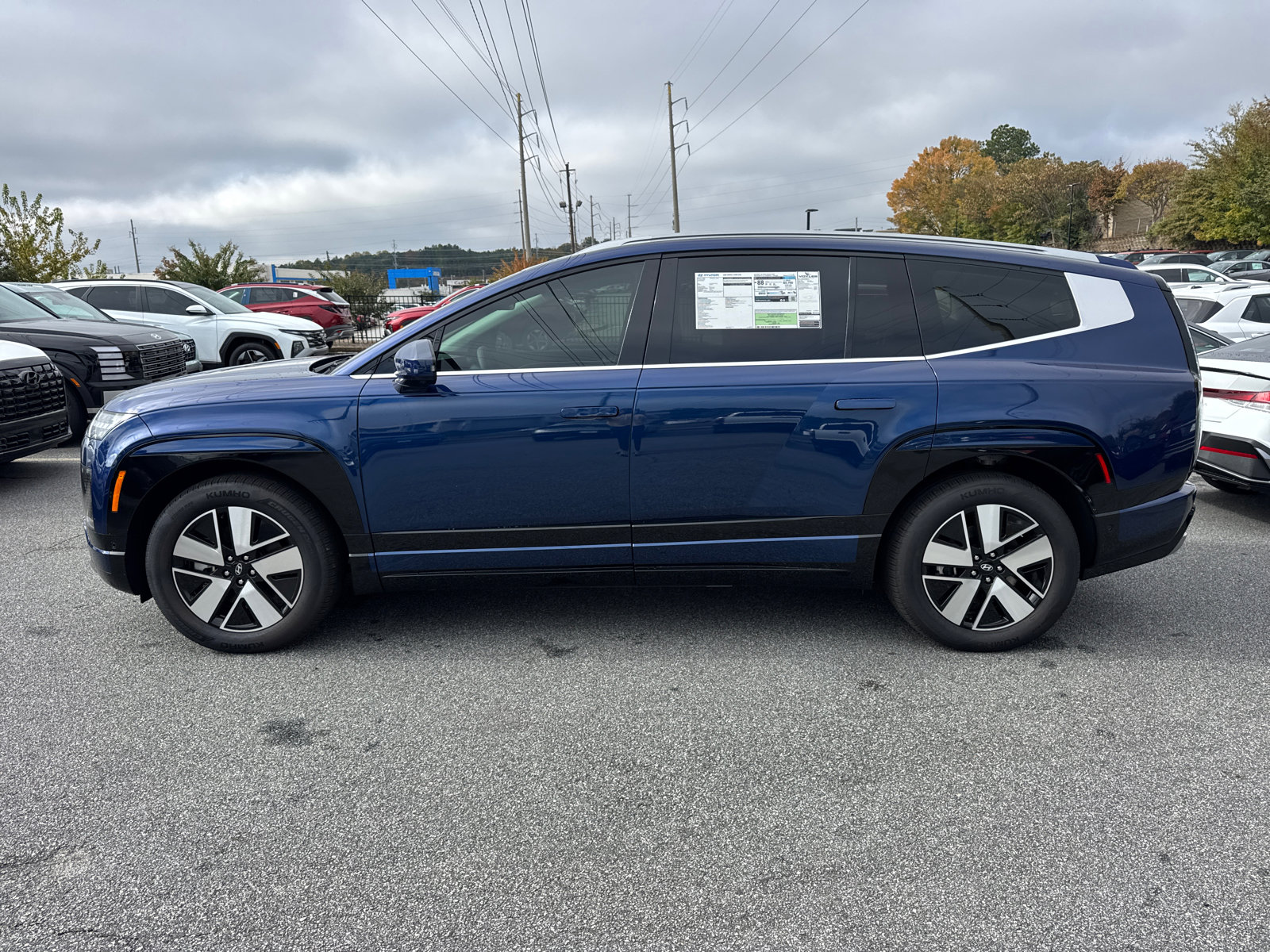 New 2026 Hyundai Ioniq 9 SEL image 4