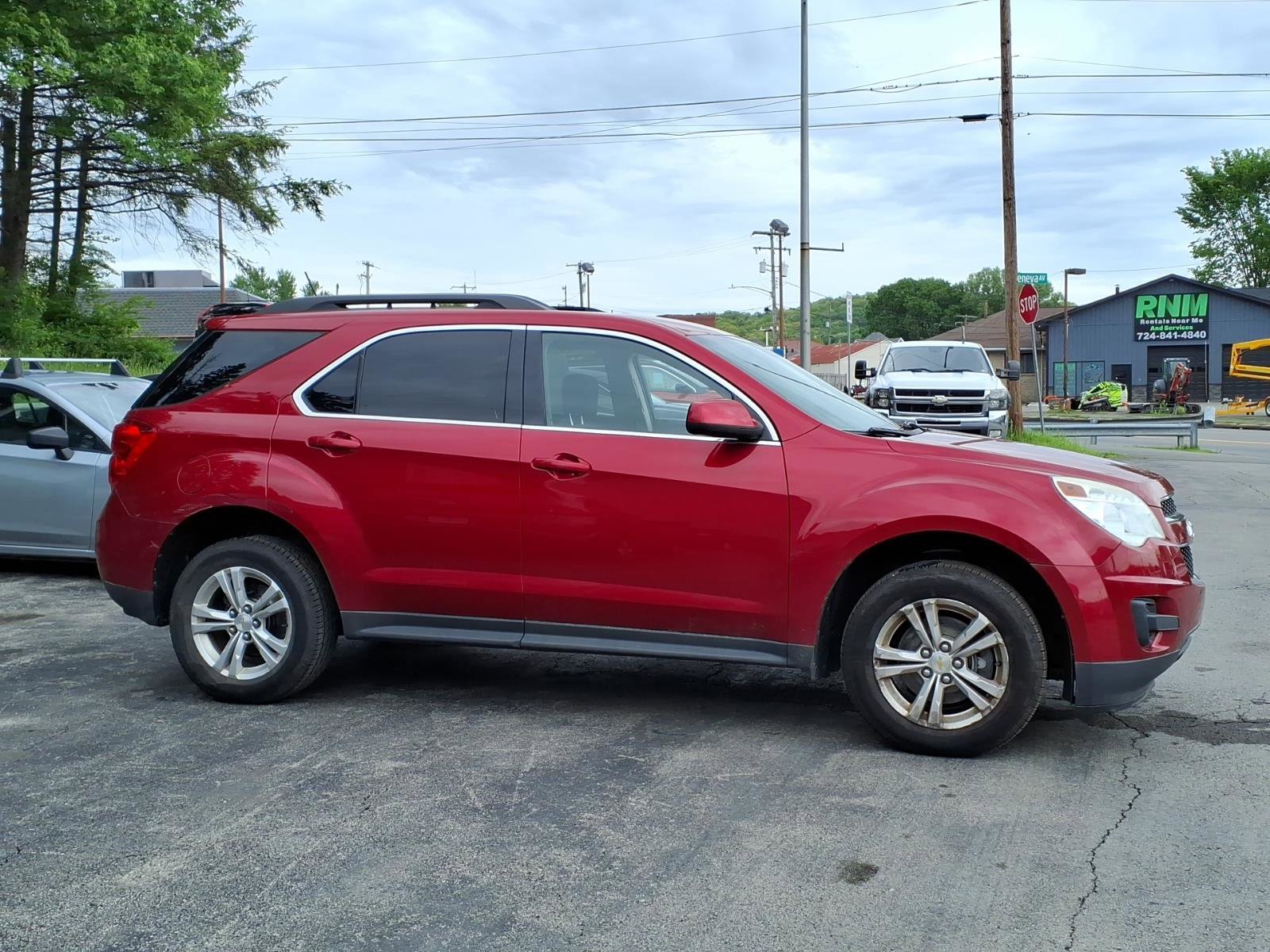 Used 2015 Chevrolet Equinox LT w/ Driver Convenience Package FWD image 2