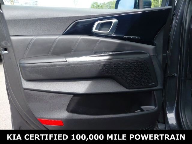 Certified 2025 Kia Carnival SX Prestige image 21