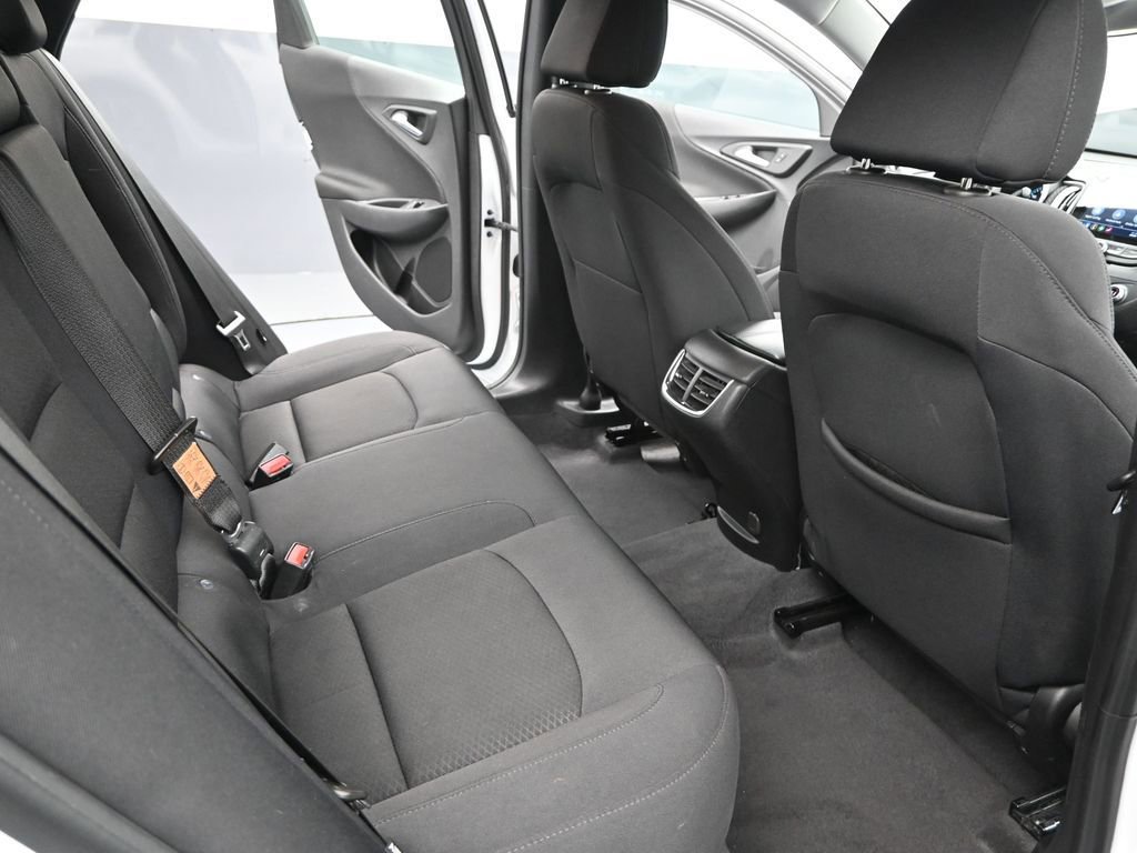 Used 2023 Chevrolet Malibu LT image 19