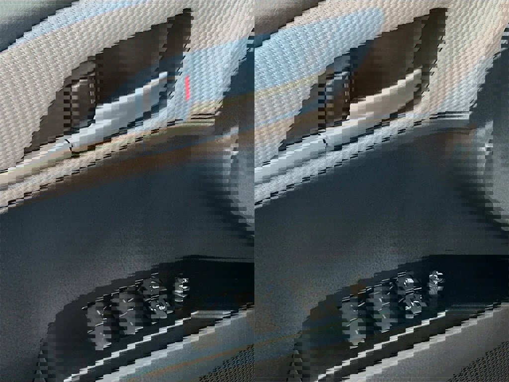 New 2026 Toyota Camry SE image 18