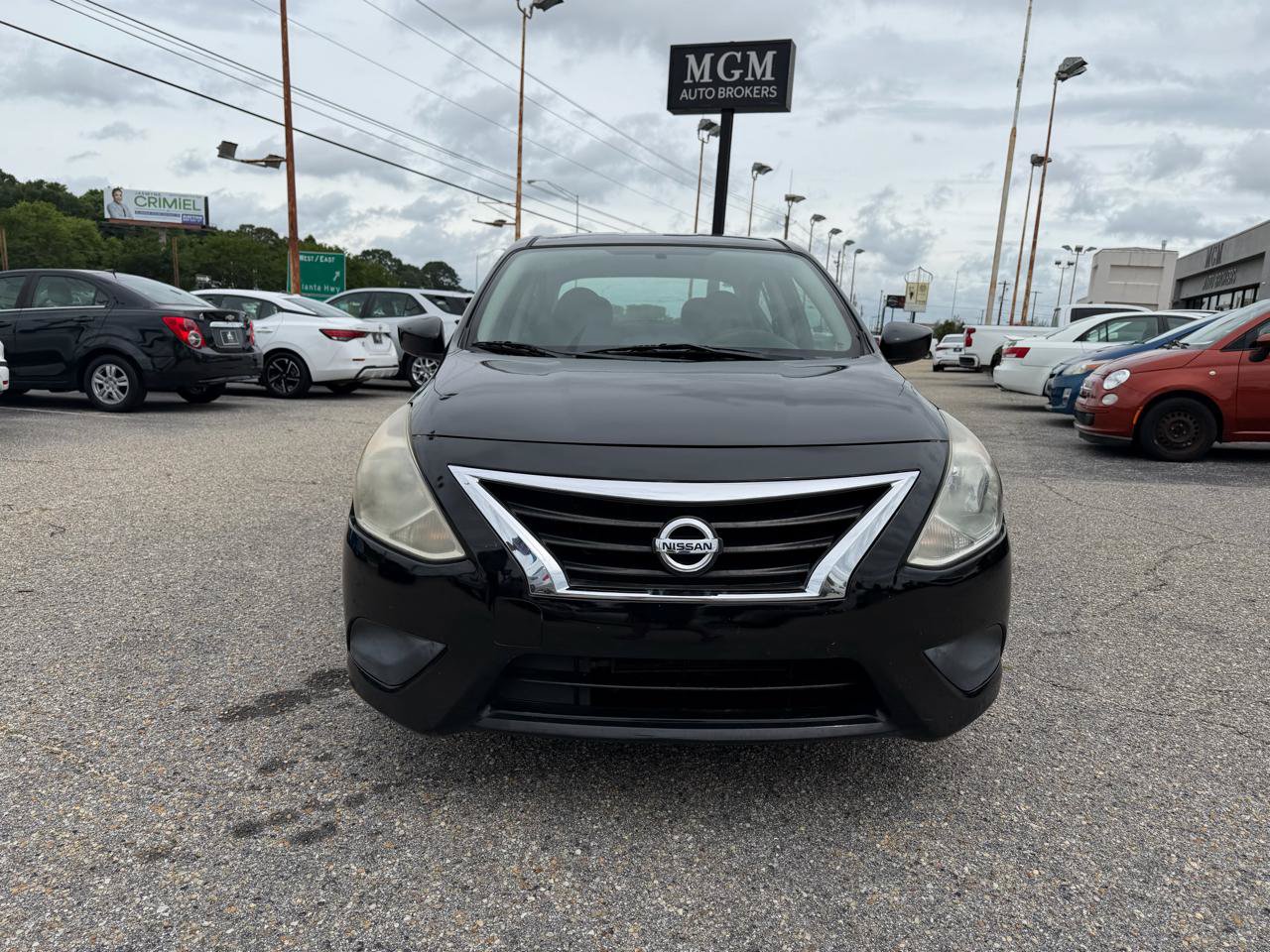 Used 2017 Nissan Versa S Plus FWD image 5