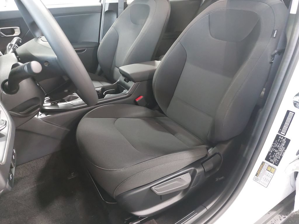 New 2026 Kia K4 FWD image 14