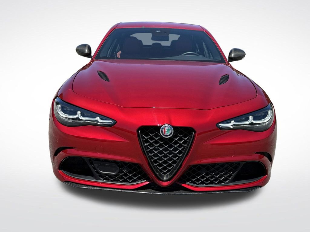 Used 2024 Alfa Romeo Giulia Quadrifoglio RWD image 10