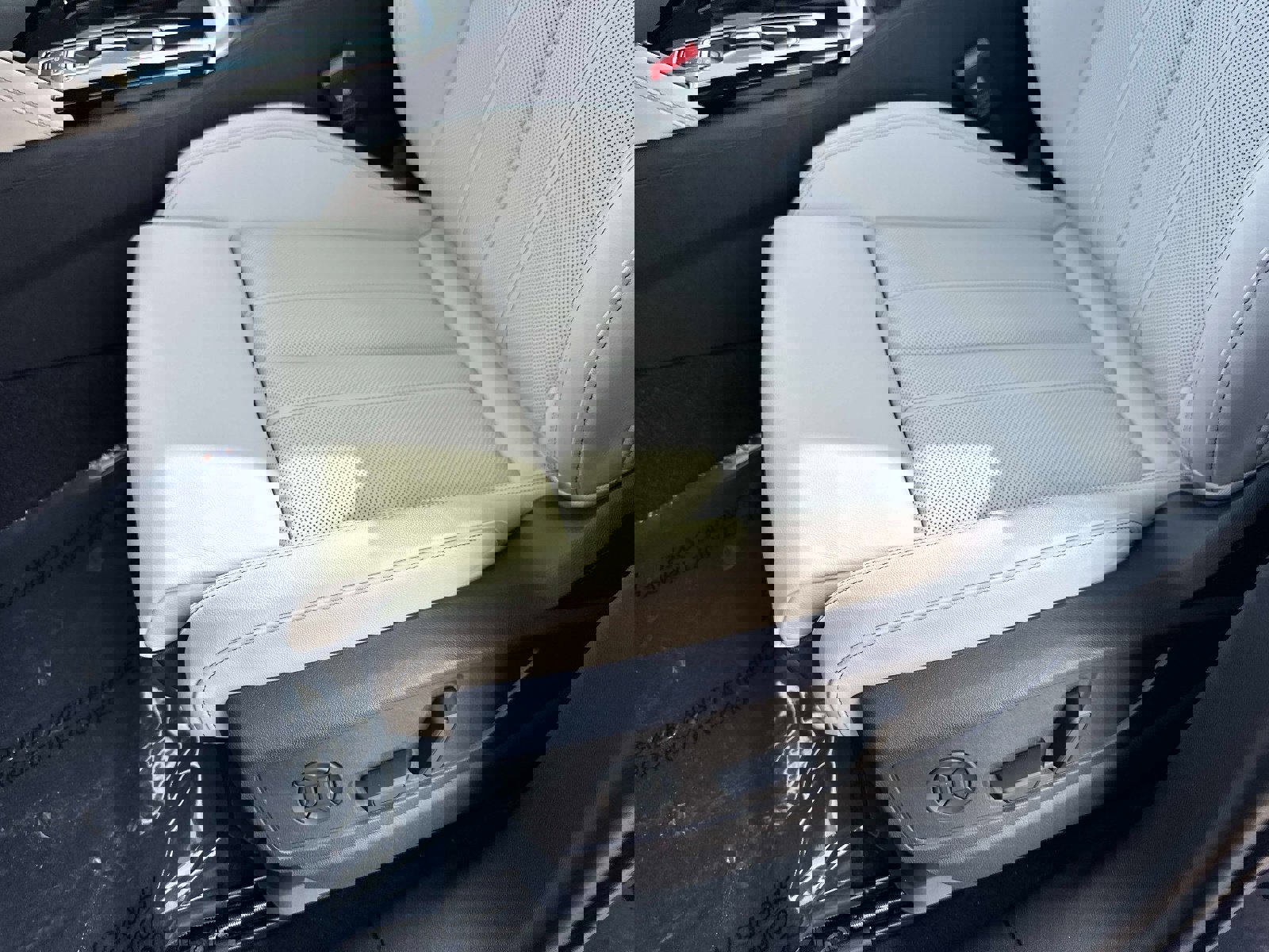 New 2025 Audi Q5 Prestige image 20