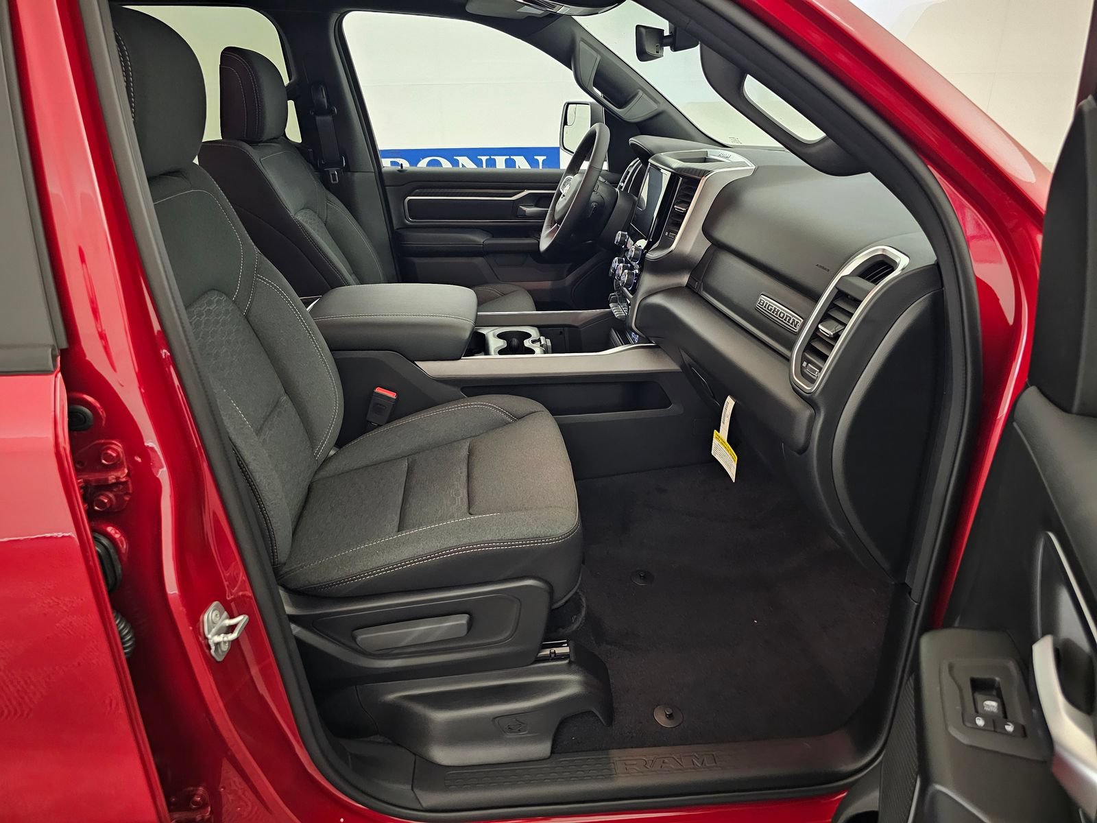 New 2026 RAM 1500 Big Horn AWD/4WD image 24