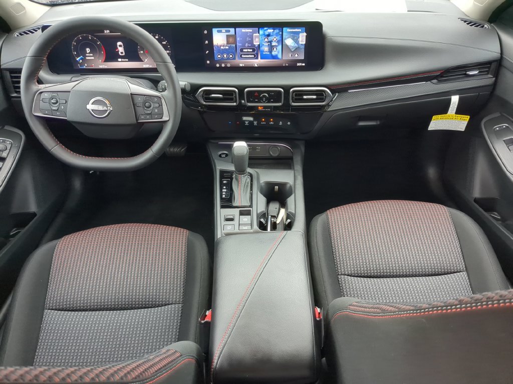 Certified 2026 Nissan Sentra SR w/ Floor Mat Package FWD image 25