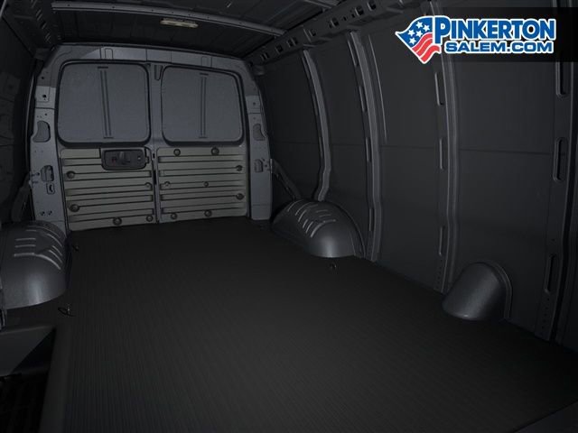 New 2026 Chevrolet Express 2500 image 17