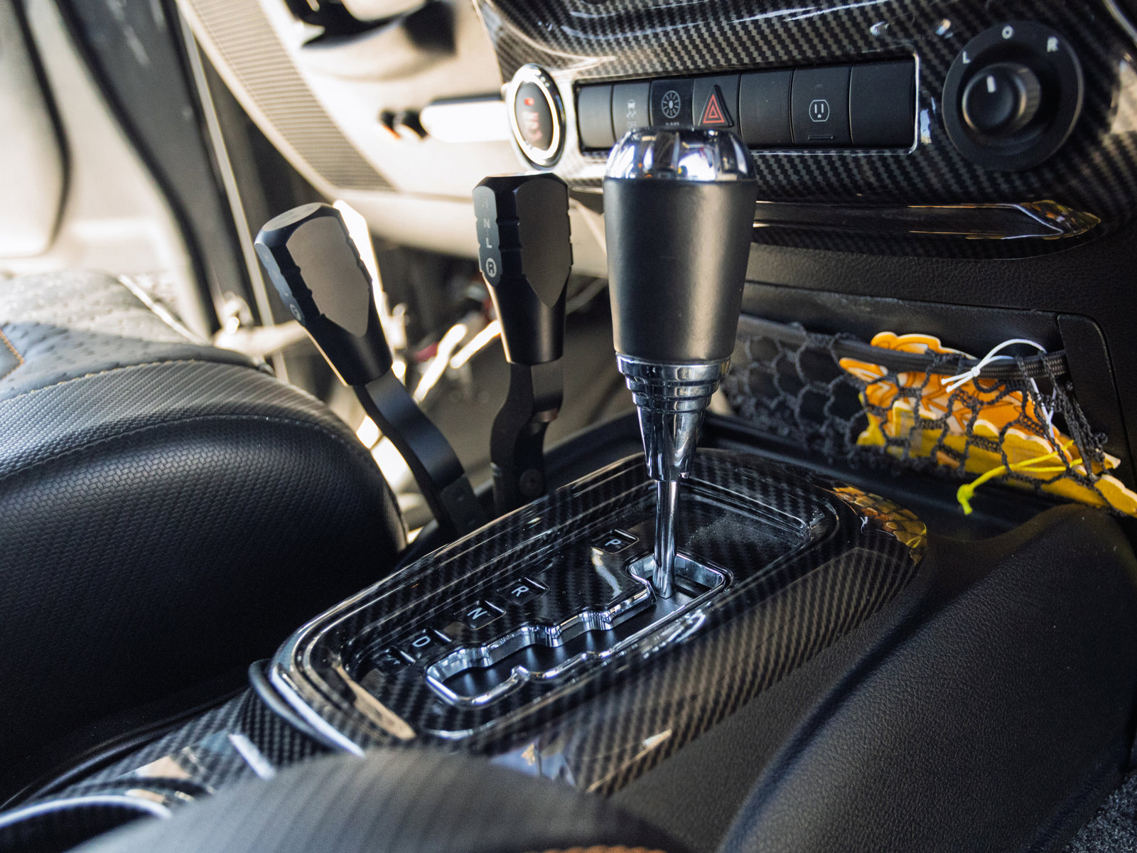 Used 2014 Jeep Wrangler Unlimited Rubicon w/ Connectivity Group image 30