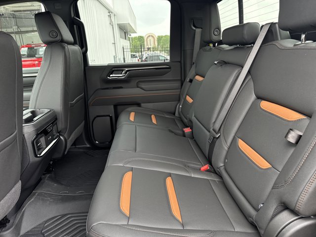 New 2026 GMC Sierra 2500 AT4 w/ AT4 Premium Plus Package AWD/4WD image 4
