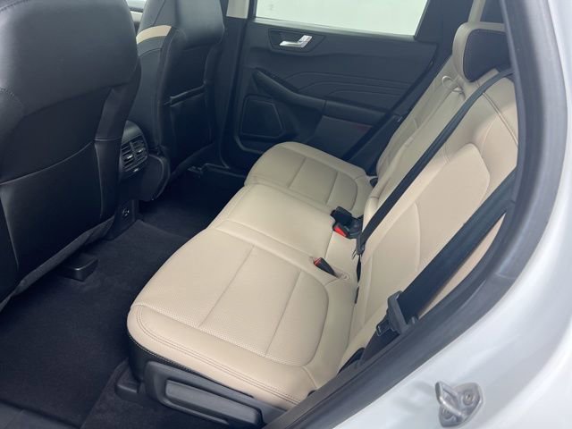 Used 2022 Ford Escape SEL image 11