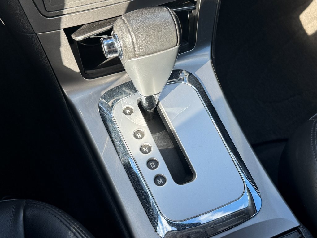 Used 2008 Saturn Aura XR w/ Premium Trim Package image 18