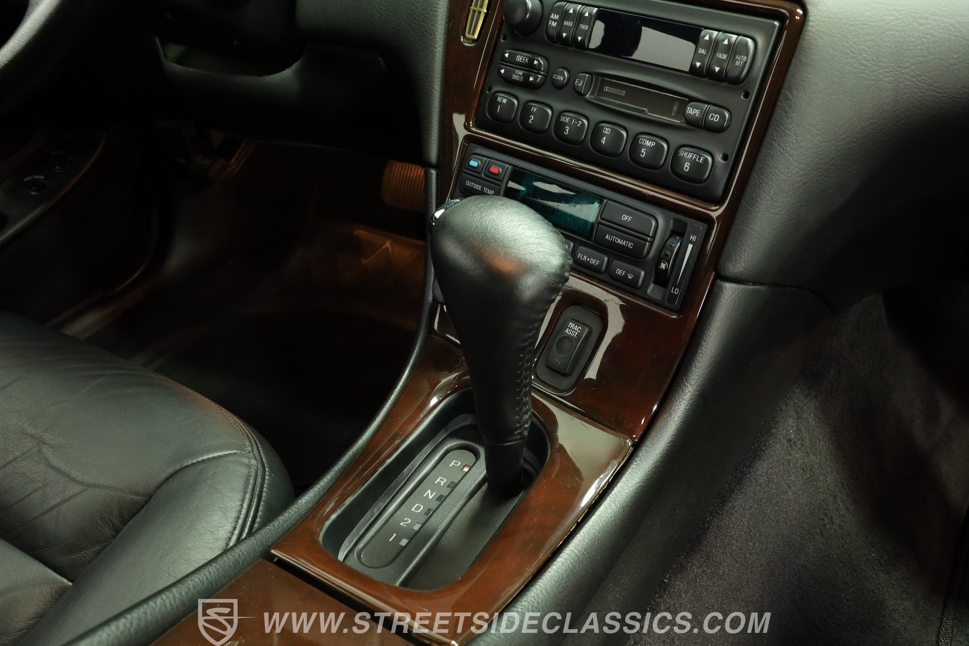 Used 1996 Lincoln Mark VIII RWD image 40