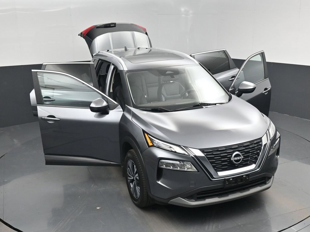 Used 2023 Nissan Rogue SV w/ SV Premium B Package image 47