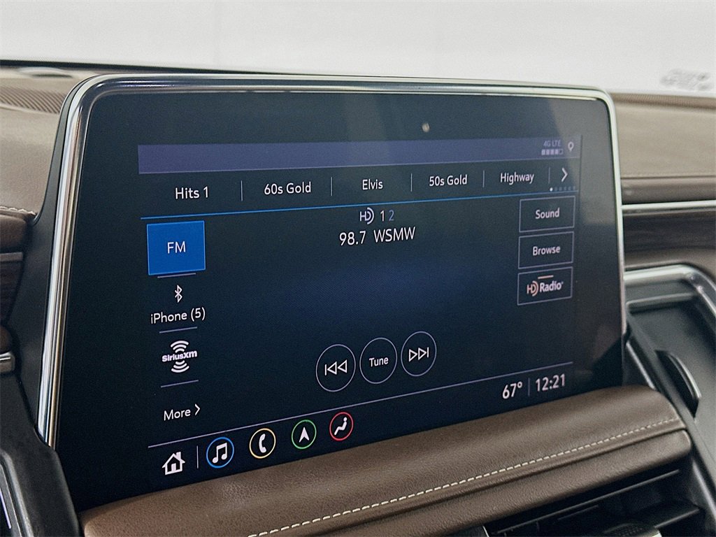 Used 2021 Chevrolet Tahoe High Country w/ Premium Package image 17