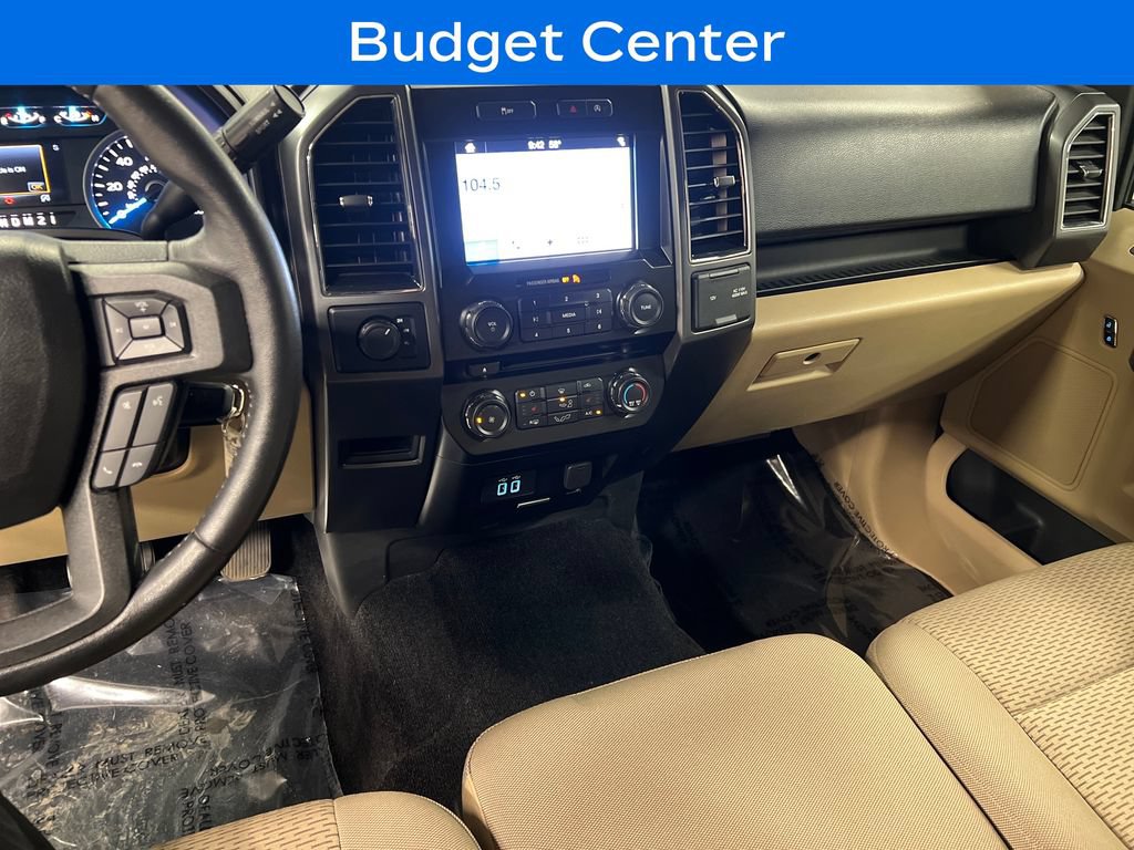 Used 2017 Ford F150 XLT w/ Equipment Group 302A Luxury AWD/4WD image 21