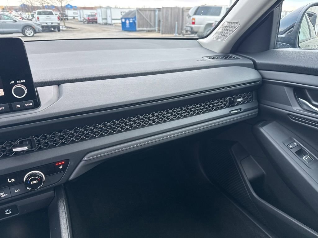 Used 2024 Honda Accord EX image 24