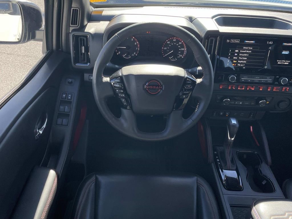 Used 2025 Nissan Frontier PRO-4X w/ Pro Premium Package image 14