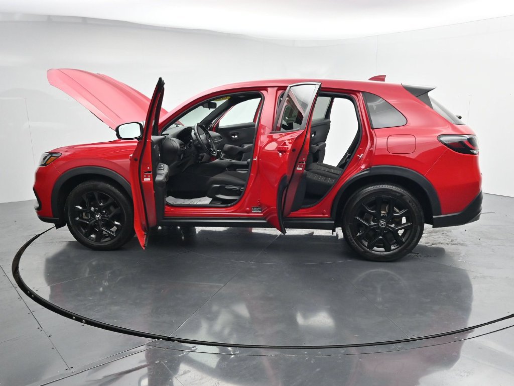 Used 2024 Honda HR-V Sport image 42