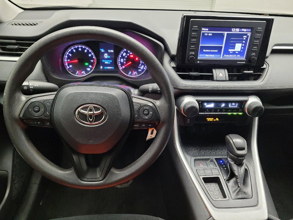 Used 2021 Toyota RAV4 LE FWD image 22