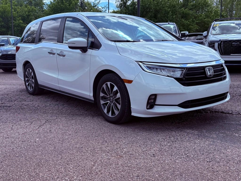Used 2023 Honda Odyssey EX-L image 2
