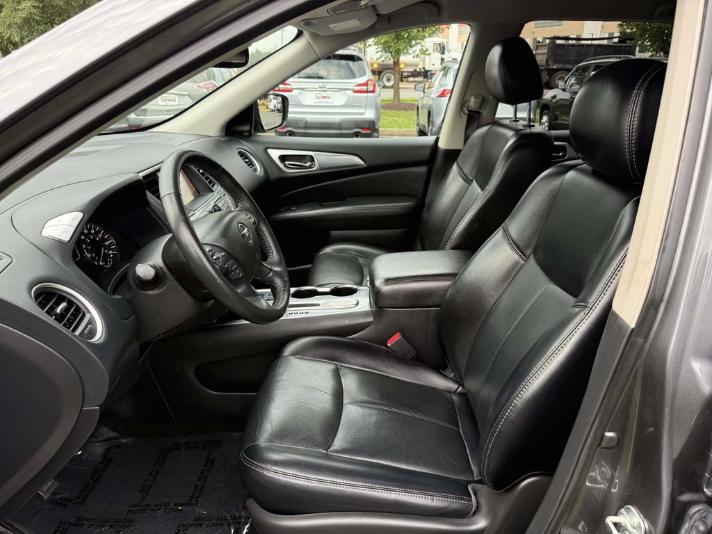 Used 2020 Nissan Pathfinder SL FWD image 13
