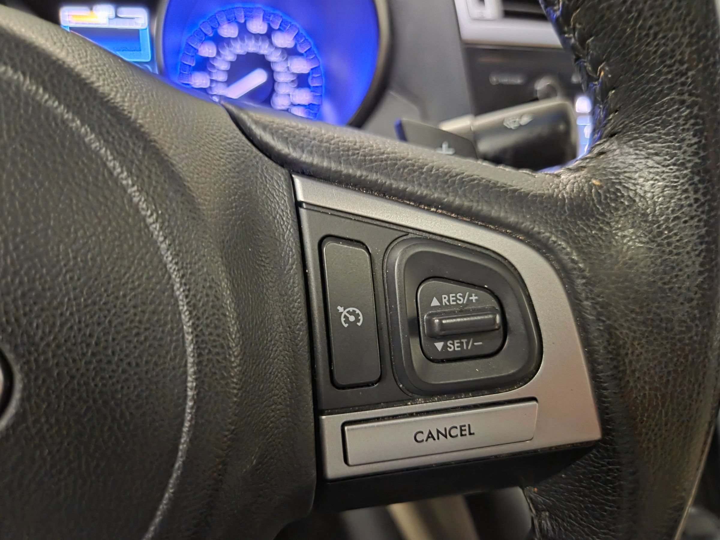 Used 2017 Subaru Legacy 2.5i Premium w/ Moonroof Package AWD/4WD image 19