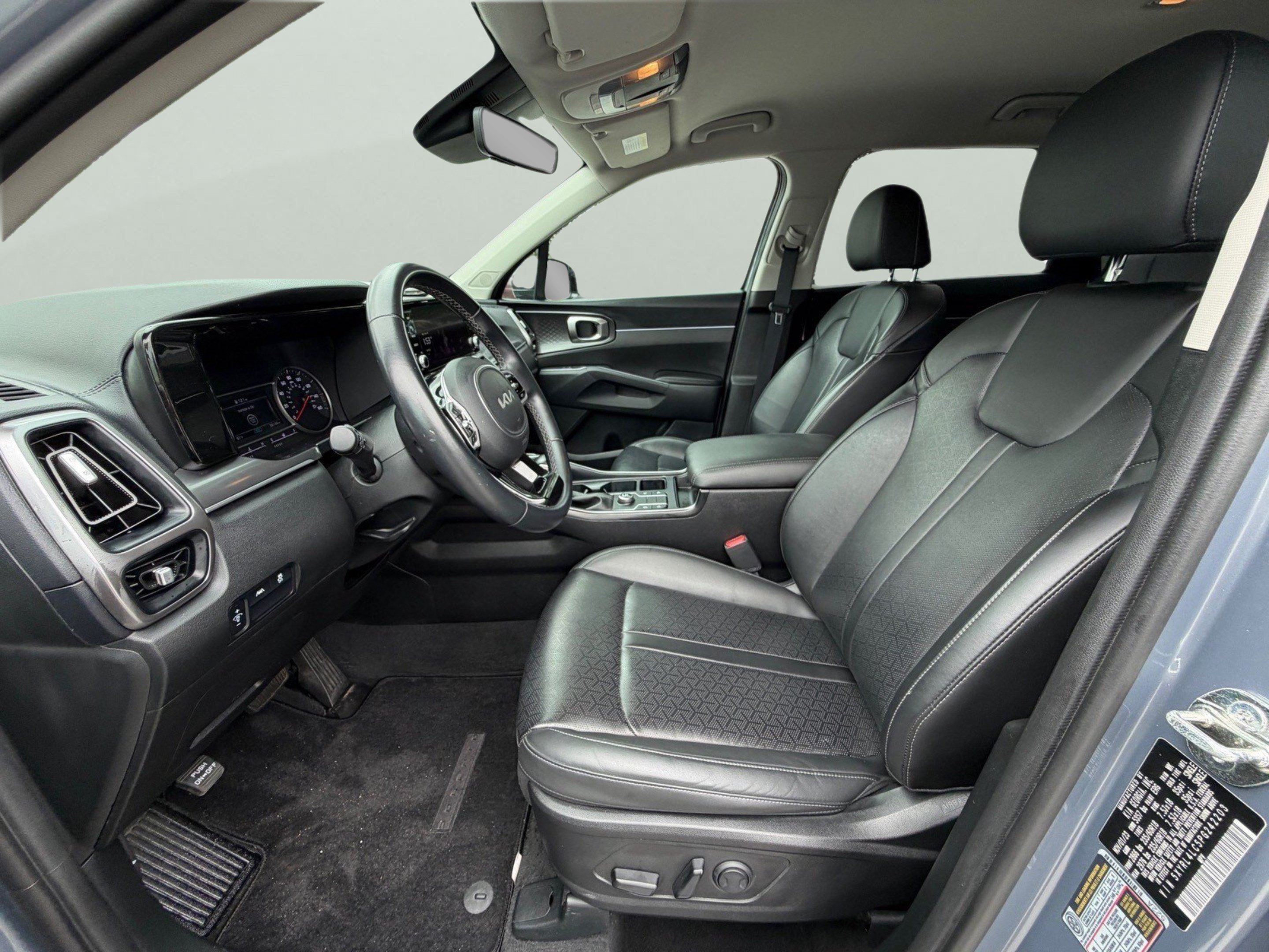 Certified 2023 Kia Sorento S FWD image 23