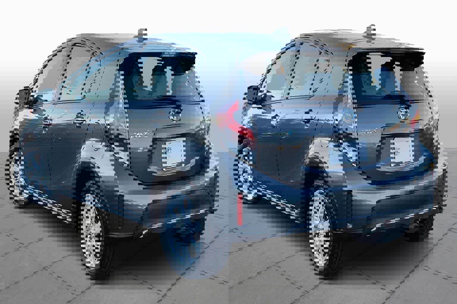 Used 2018 Toyota Prius C Four image 12