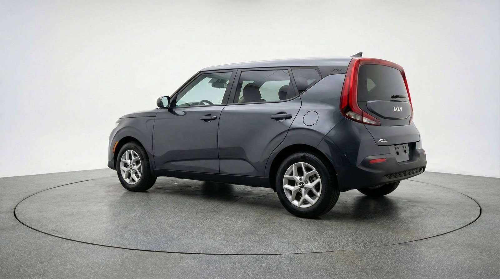 Used 2025 Kia Soul LX w/ LX Technology Package FWD image 6