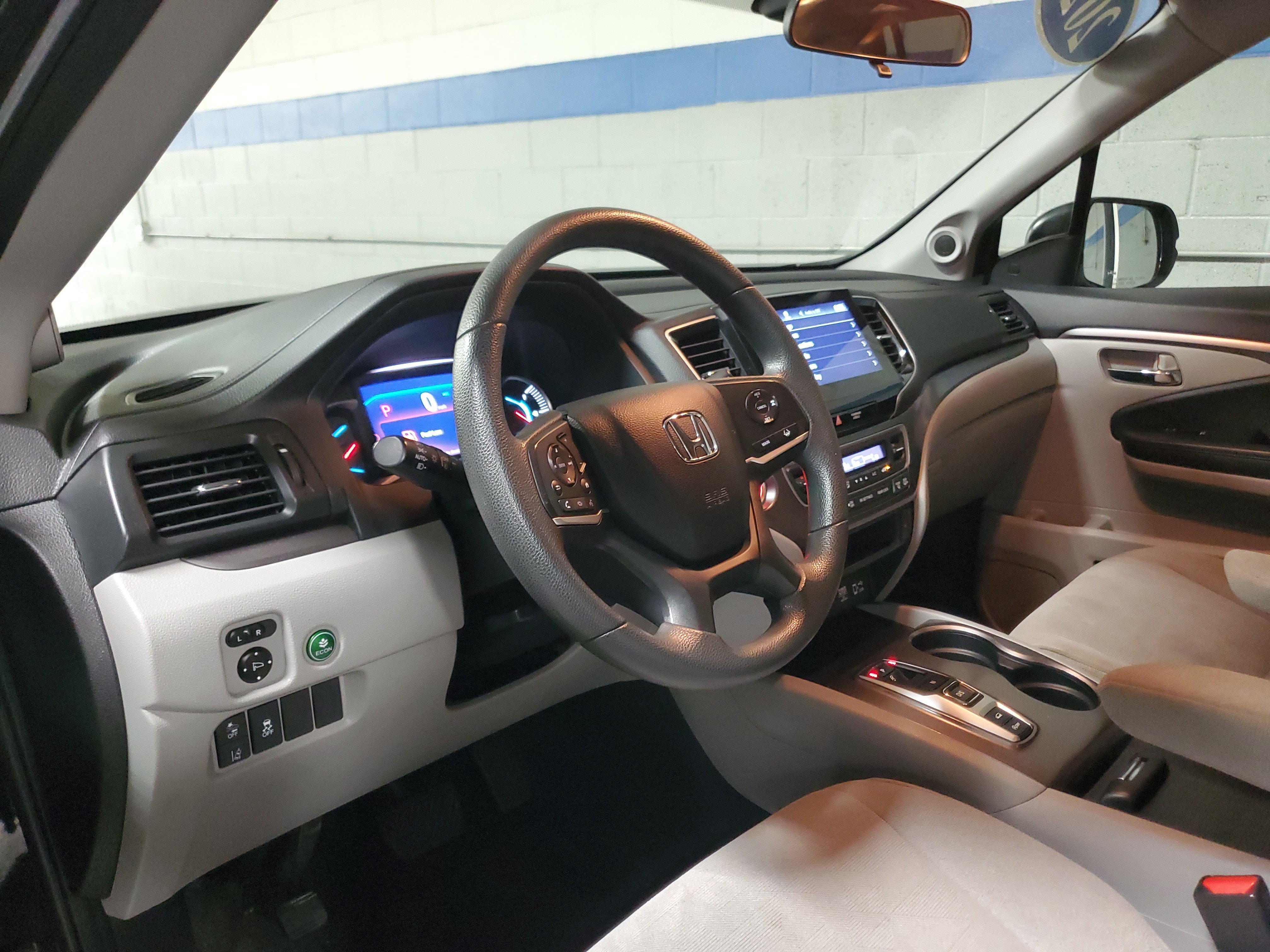 Used 2021 Honda Pilot EX image 16