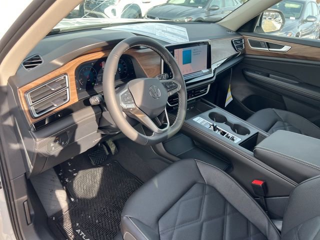 New 2026 Volkswagen Atlas SE image 11