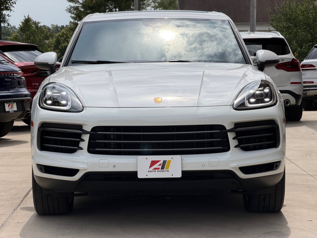 Used 2023 Porsche Cayenne AWD/4WD image 4