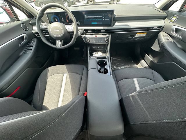 New 2026 Hyundai Sonata SEL AWD/4WD image 17