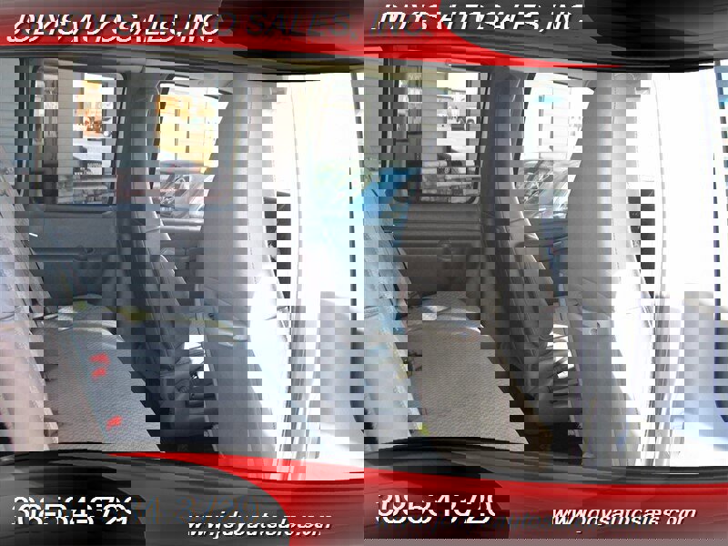 Used 2017 Chevrolet Express 3500 LT w/ LT Preferred Equipment Group image 23