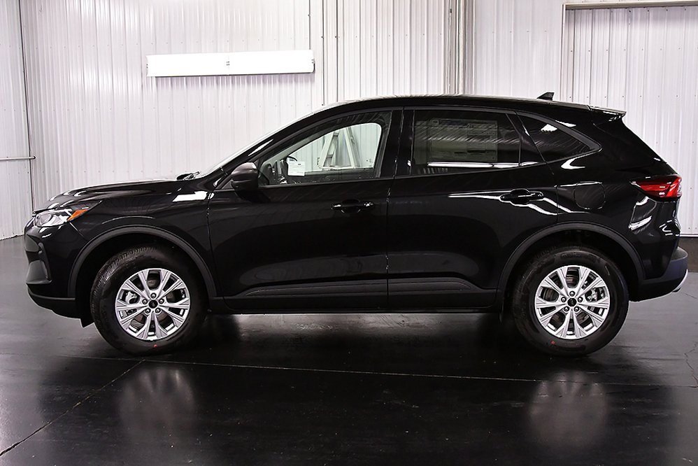 New 2025 Ford Escape Active w/ Cold Weather Package image 4