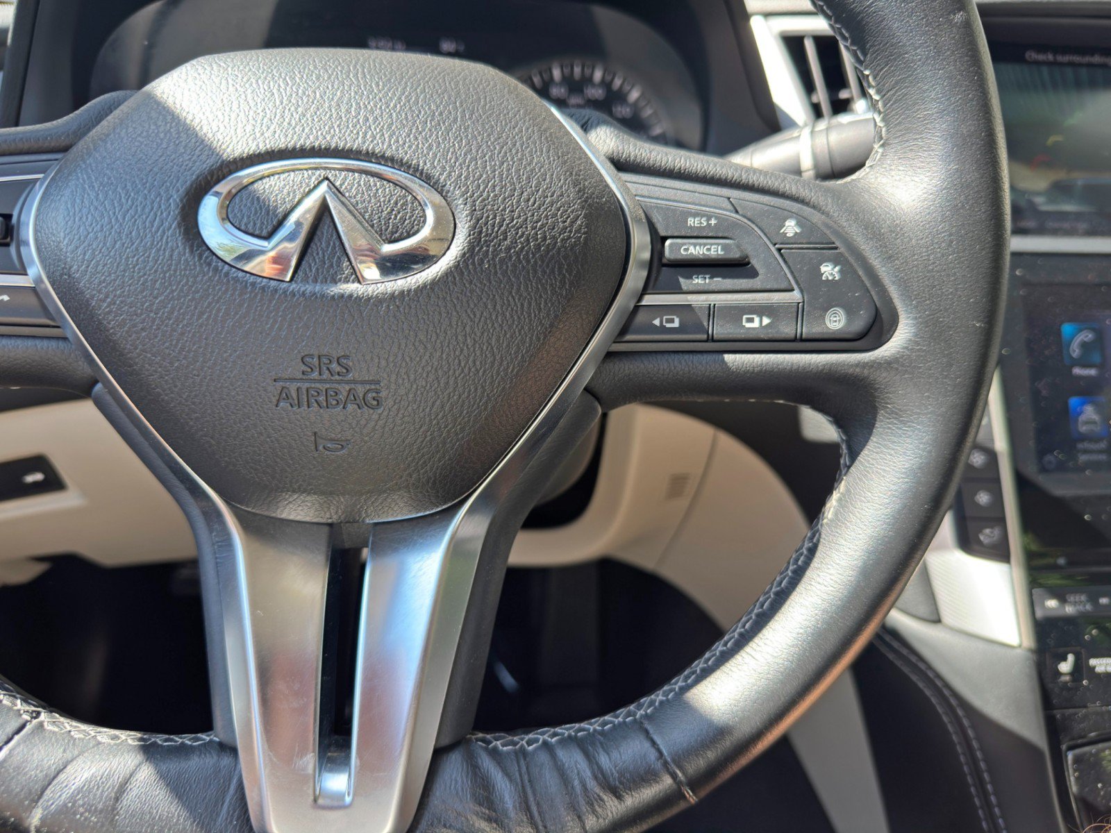 Used 2022 INFINITI Q50 Luxe w/ Cargo Package RWD image 23
